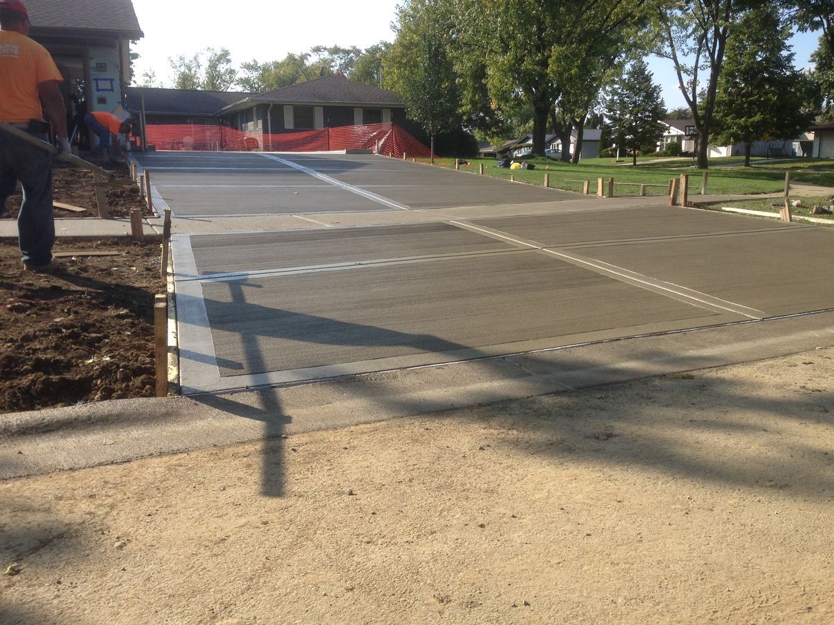 Representative concrete driveway surface for a free Pflugerville concrete estimate
